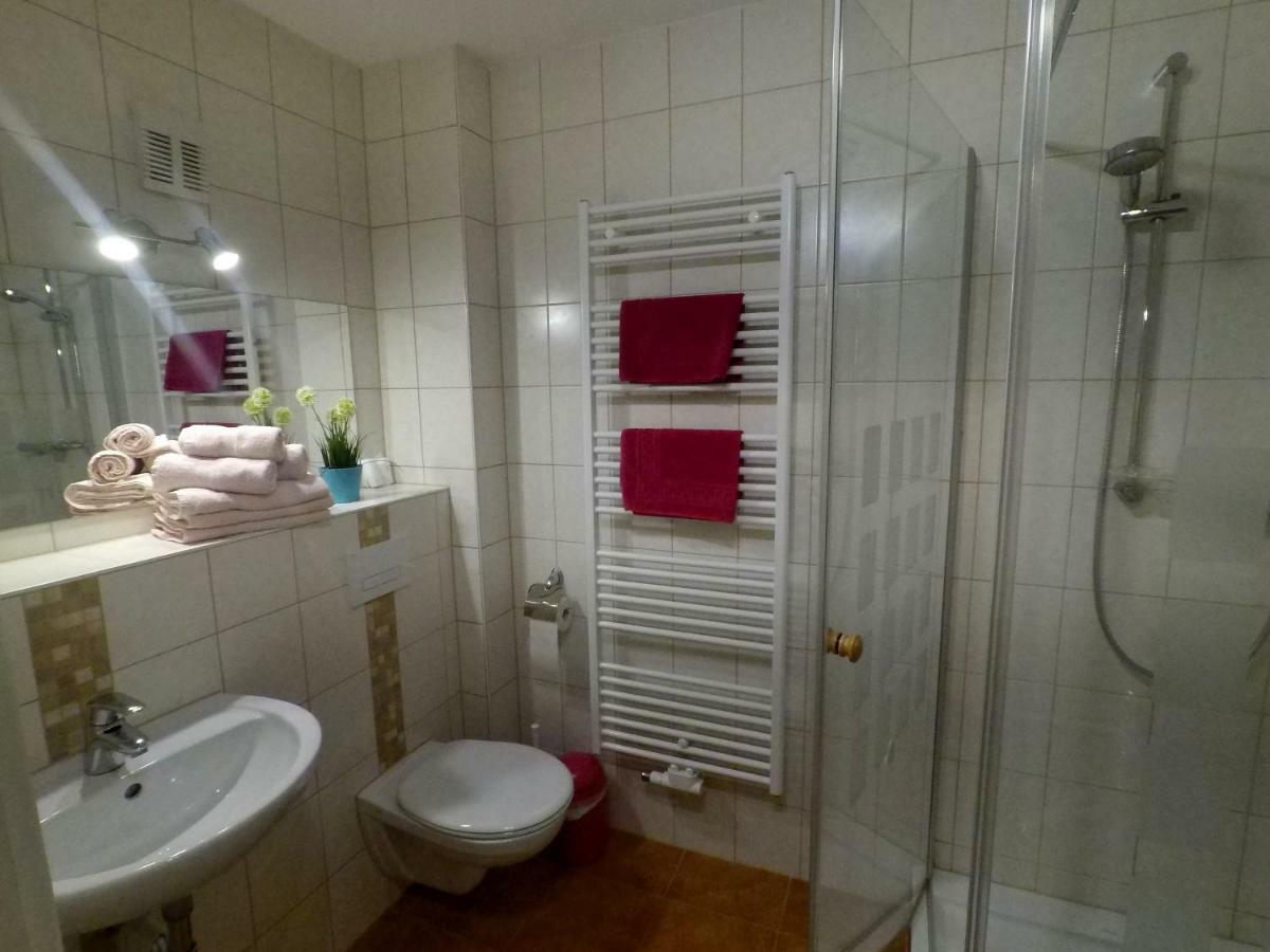 Rathmannsdorf Ferienhaus Und Ferienwohnung Buettner מראה חיצוני תמונה
